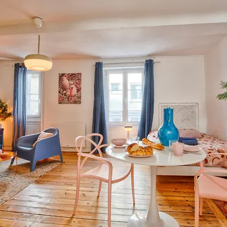 Navyrose - Joli - Centre De شقة